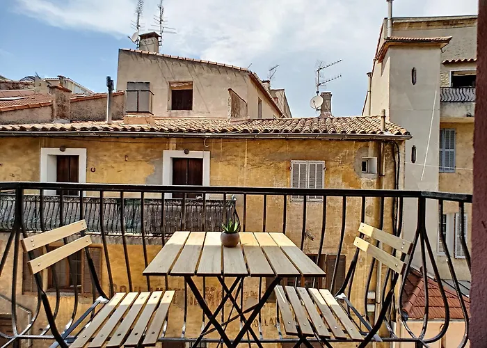 Apartment Un Balcon, Au Coeur Du Village Cassis